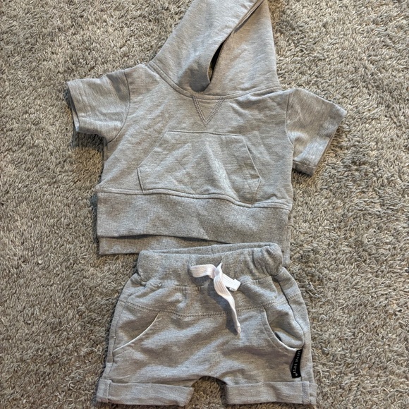 Little Bipsy 0-3 months grey set - Picture 1 of 2